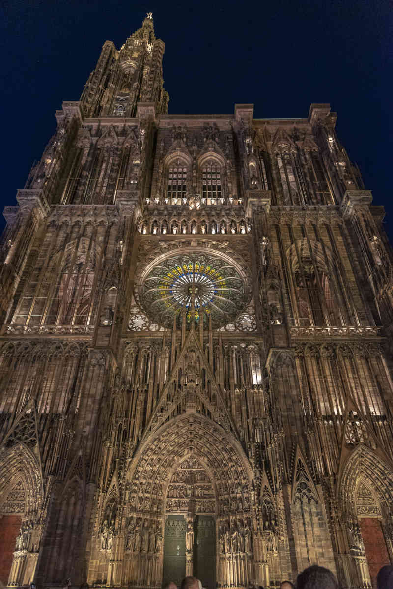 Francia - Alsacia 158 - Estrasburgo - catedral de Notre Dame.jpg